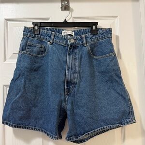 Zara Classic Blue Denim Jeans